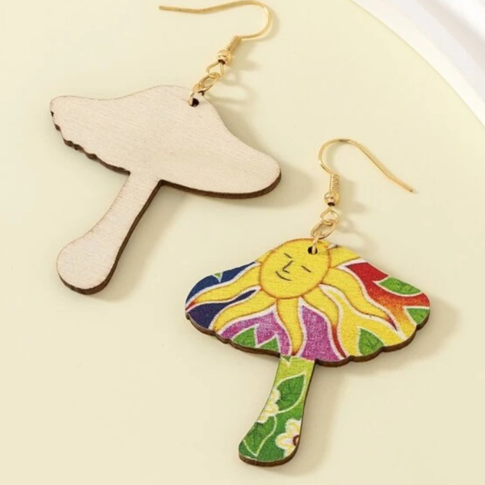 ⭐️❤️ FREE Mushroom Sun Moon Hippie Artsy Art Sky Chic Hipster Drop Hip Earrings - Picture 3 of 4